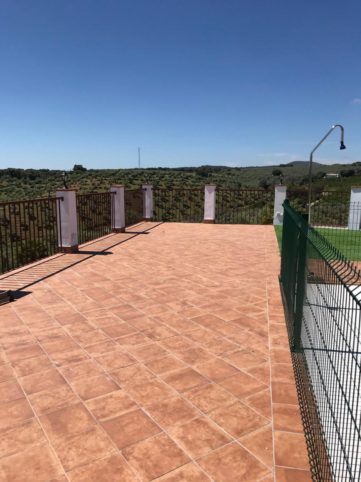 Villa La Sombra Del Lagarto Peñaflor Exterior foto